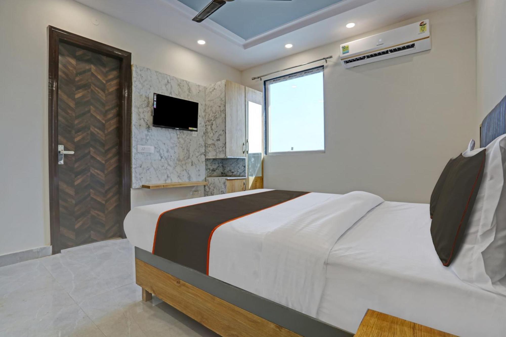 Townhouse Vip Grand Hotel Delhi  Ngoại thất bức ảnh