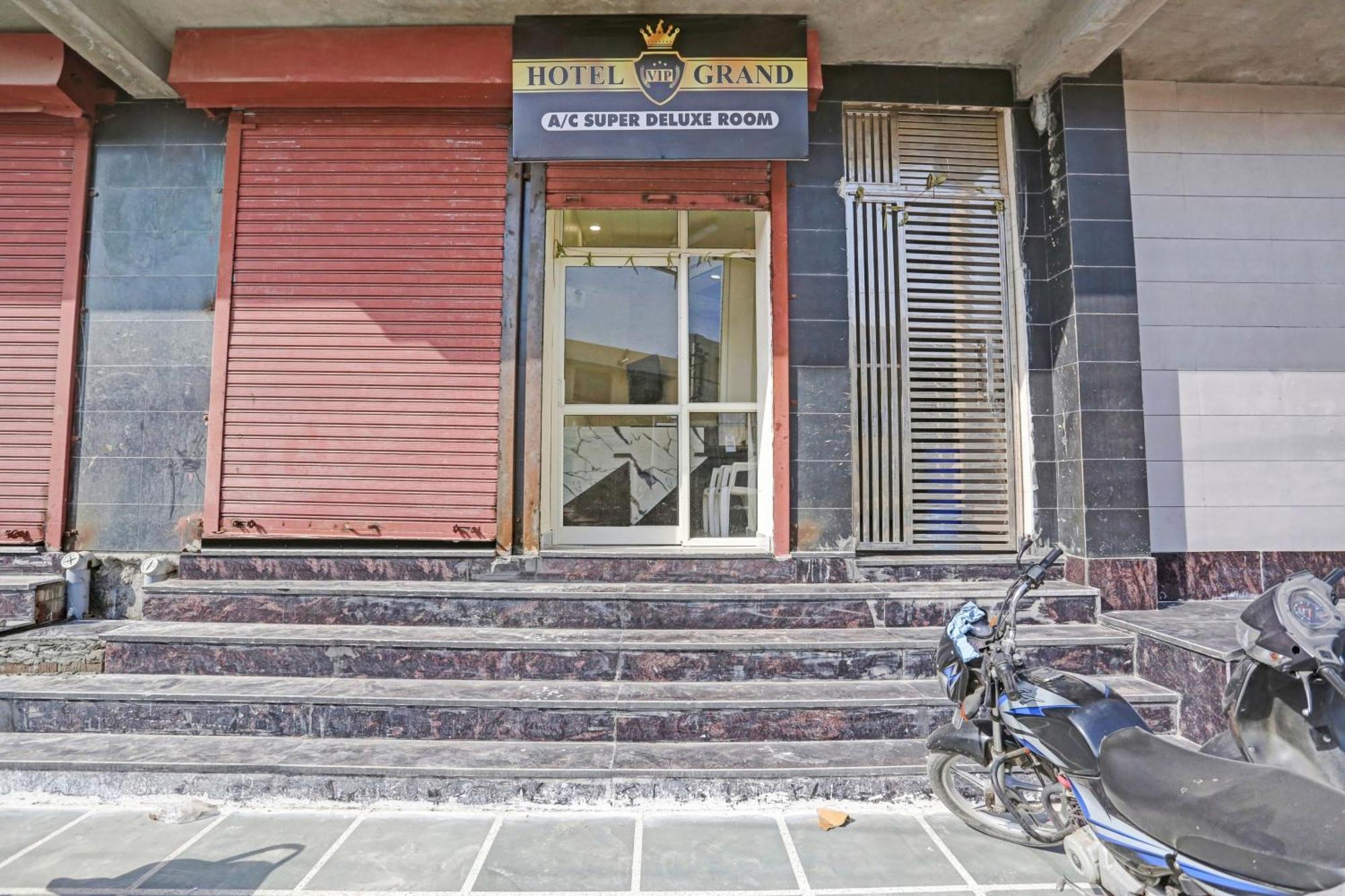 Townhouse Vip Grand Hotel Delhi  Ngoại thất bức ảnh