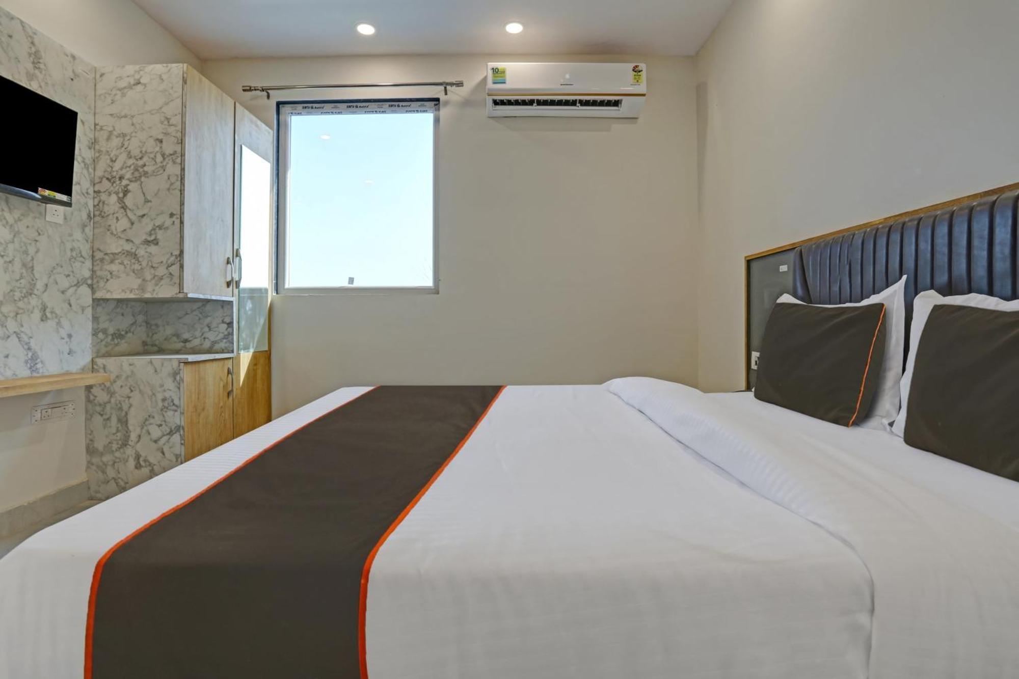 Townhouse Vip Grand Hotel Delhi  Ngoại thất bức ảnh